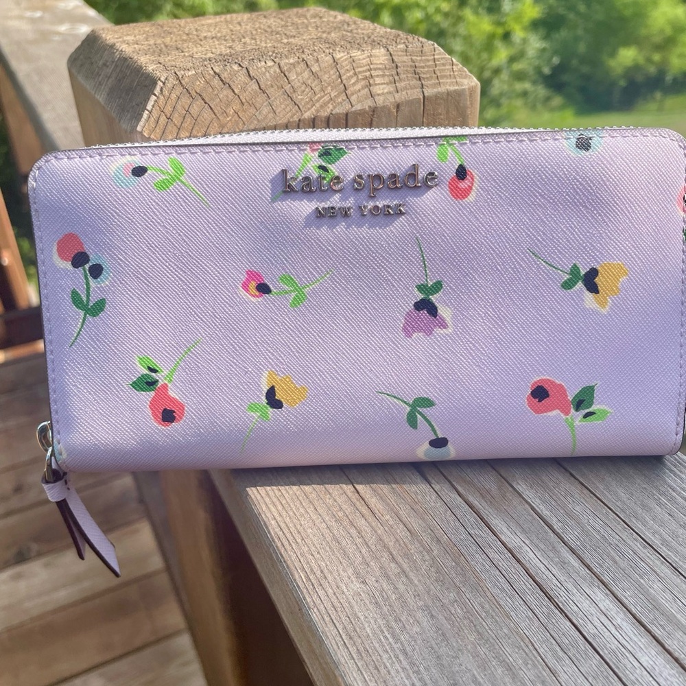 Kate Spade Cameron Ditsy Wildflower Wallet